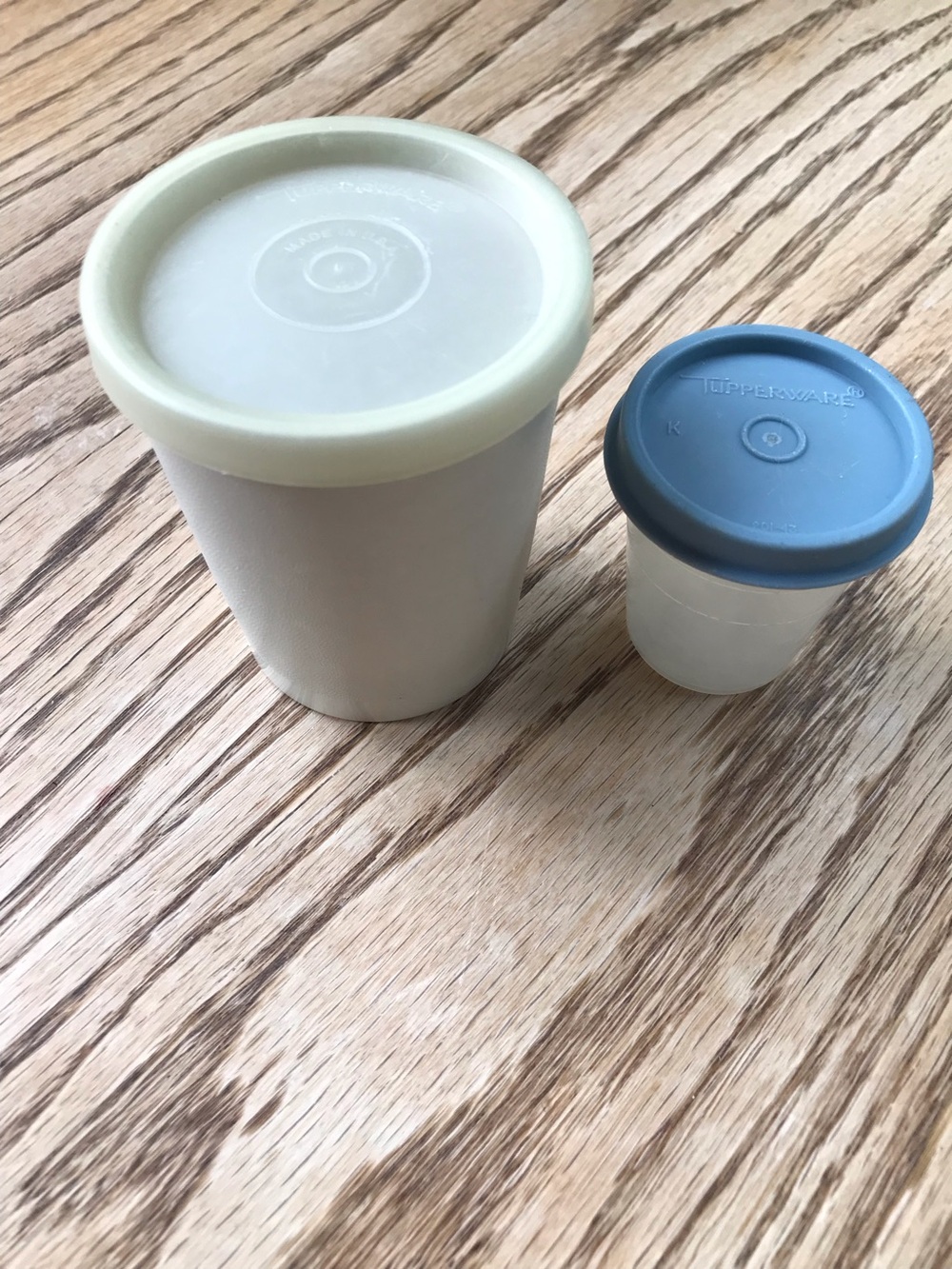 VTG Tupperware Containers - Picture 5 of 5